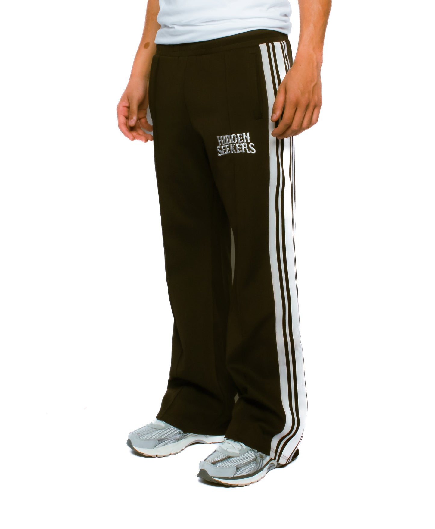 SEEKERS’ TRACKPANTS